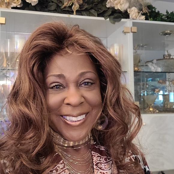 Meet The Posher - Picture 2 of 10